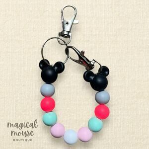 Disney-Inspired Beaded Minnie Ears Holder Clip – Electric Pop